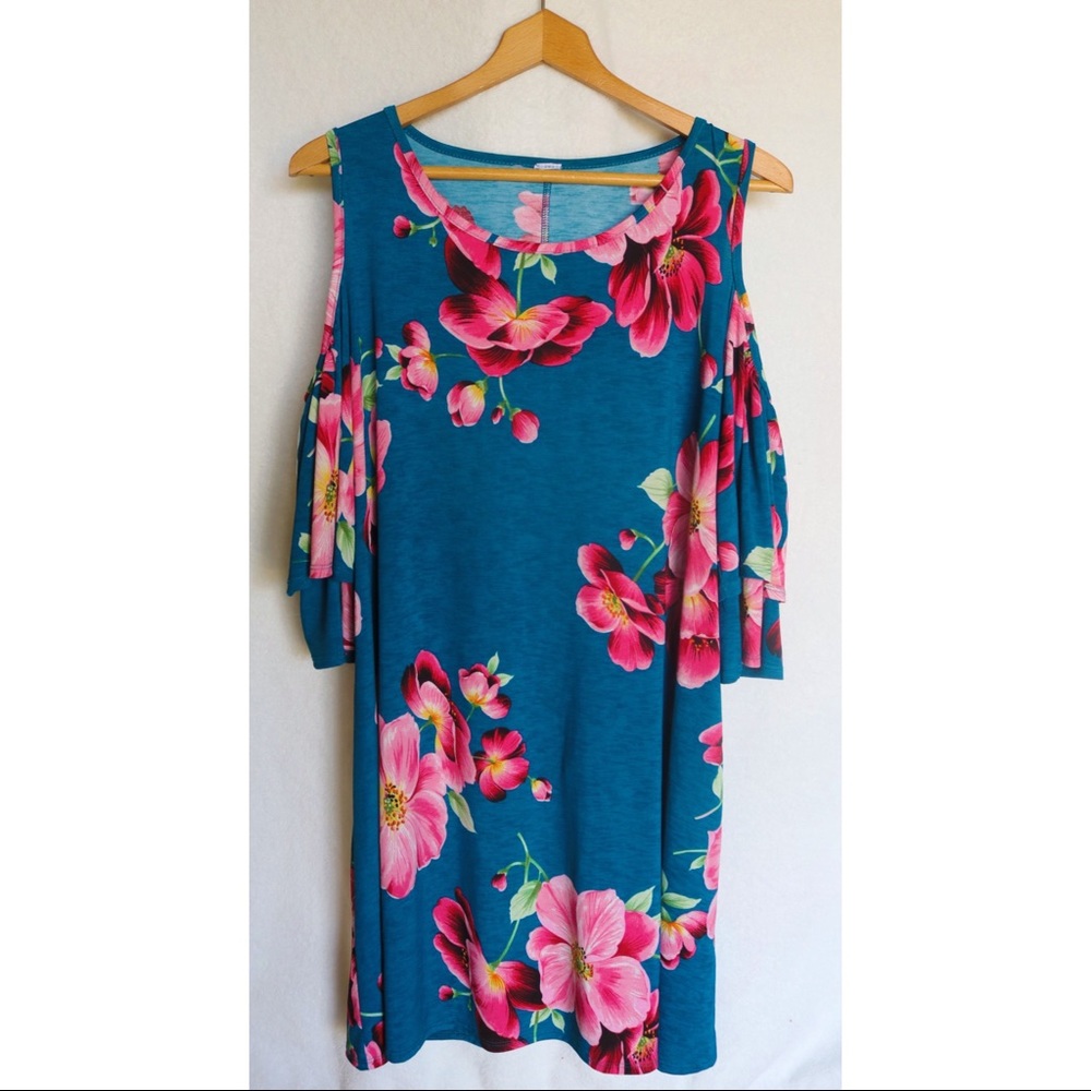 Floral dress with cutouts